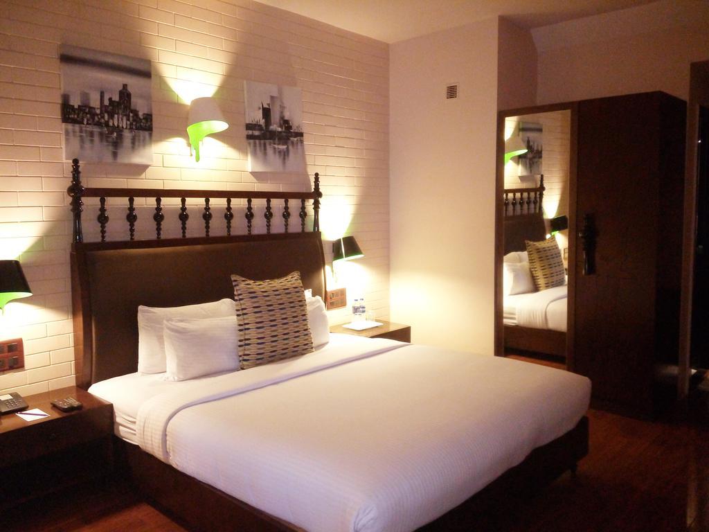 Best Western Plus O2 インドール エクステリア 写真