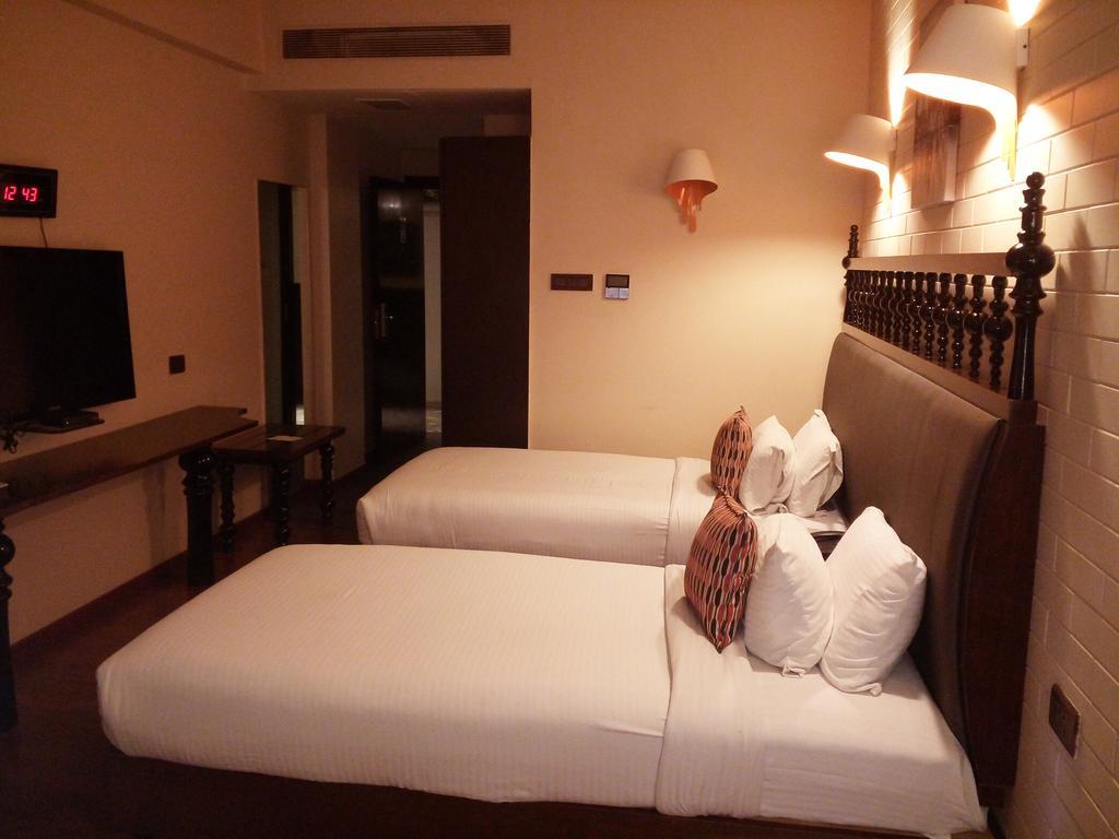Best Western Plus O2 インドール エクステリア 写真