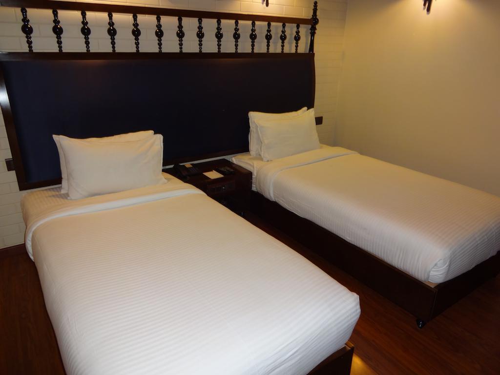 Best Western Plus O2 インドール エクステリア 写真